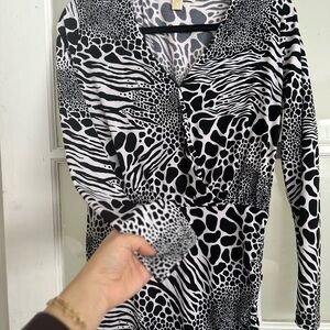 Michael Kors Black & White Animal Print V-Neck Long Sleeve Dress